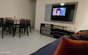 Apartamento Guarapari, WI-FI, Vista do Mar, Praia do Morro,100 metros do Mar